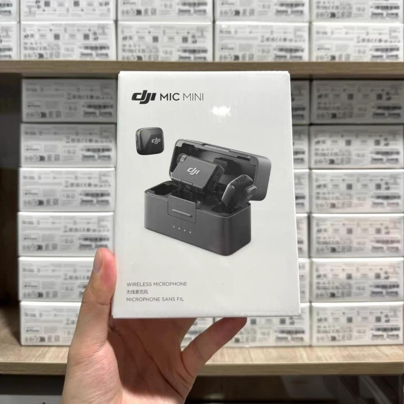 DJI Mic Mini (2 TX + 1 RX + Charging Case) Wireless Microphone for iPhone/Camera