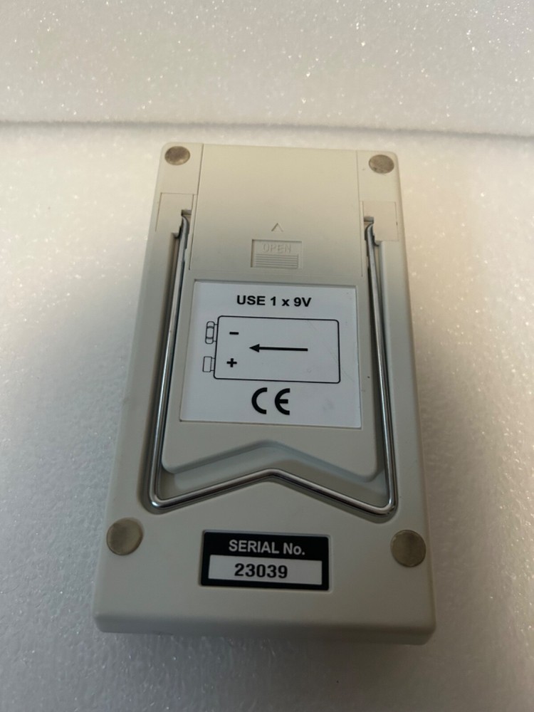 Omega CDH-287 Micro Conductivity Meter NEW!!