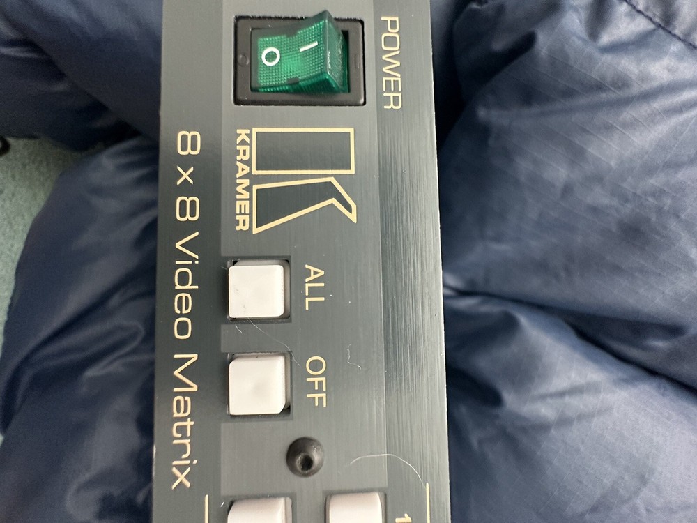 Kramer 8x8 Video Matrix switcher,  Model VS-88V