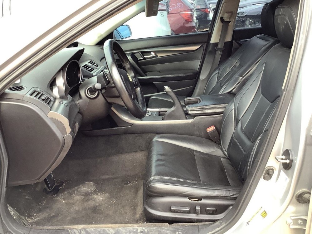 TL 2012 Glove Box 4724432