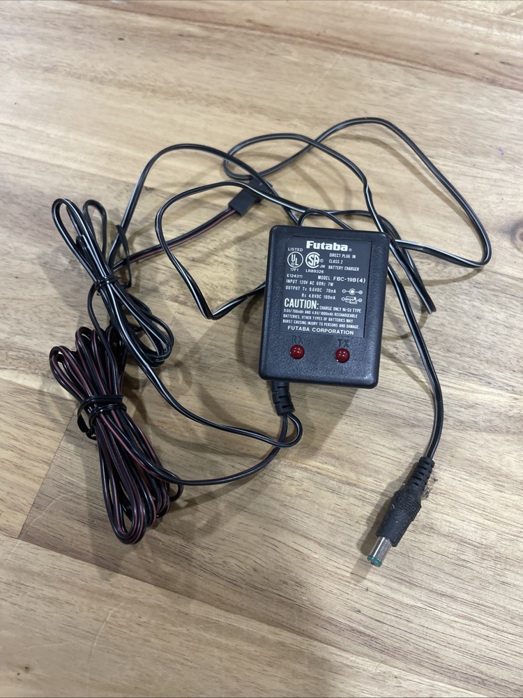 Futaba Charger Fix-19b(4)
