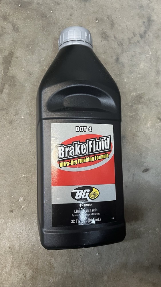 Brake Fluid DOT4 32Oz