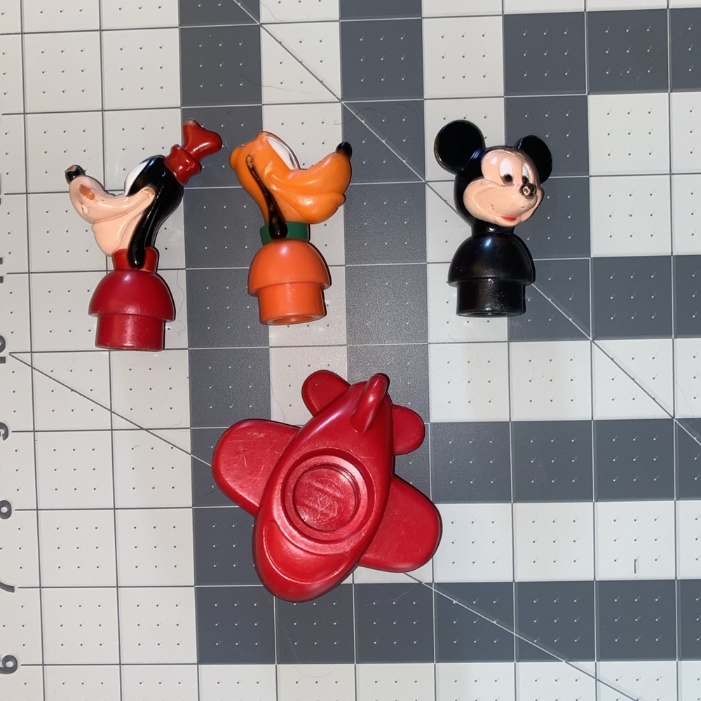 Vtg Mickey, Goofy, Pluto Plane