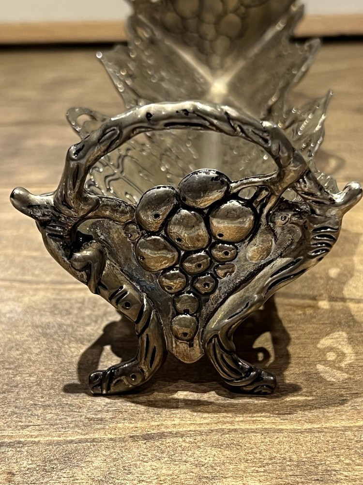 Vintage Studio Silversmiths Cracker Holder Grapevine Design Serve Ware 9” VTG