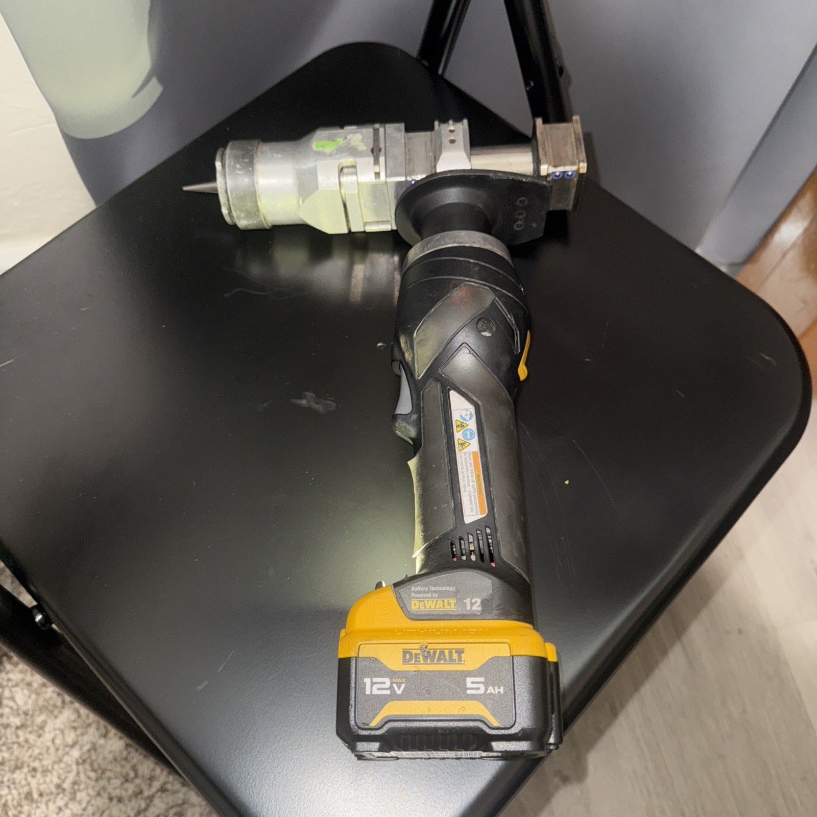 DeWalt Everloc Rehau Pex tool and battery only