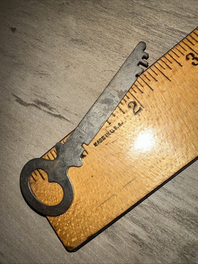 Antique Corbin Flat Skeleton Key #JF135