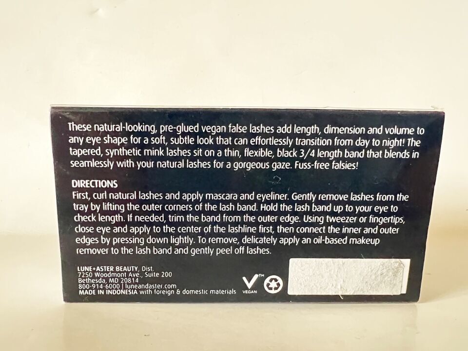 Lune+Aster One Step Lashes Boxed