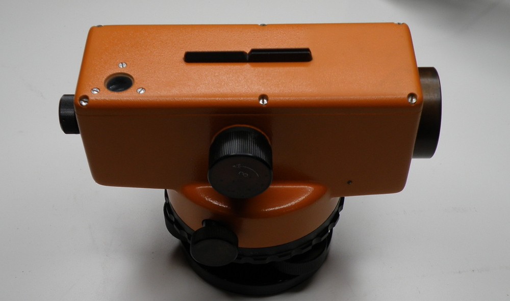 Cube CL-22 Automatic Level for Contractor or Engineer