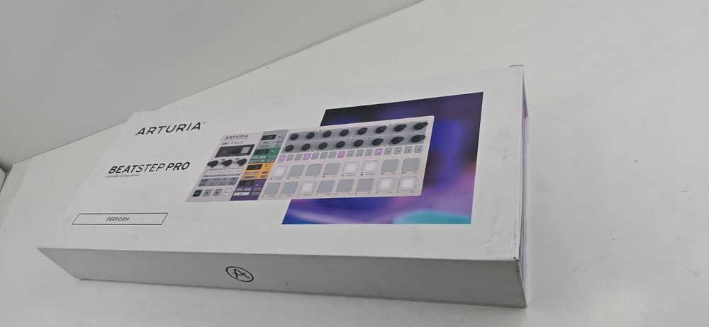 Arturia BeatStep Pro Controller and Sequencer-NEW