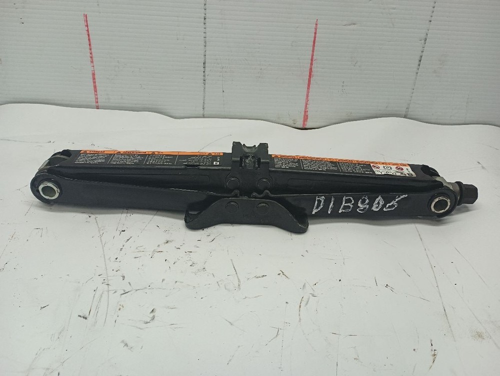 2012 CRUZE Jack less Tools 12718904