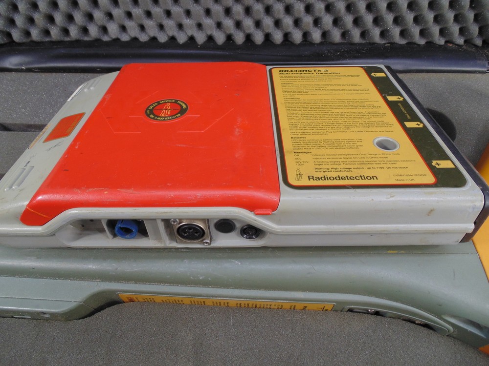 Radiodetection Transmitter PDL-4 Precision Digital Locator Cable Or Pipe w/Case