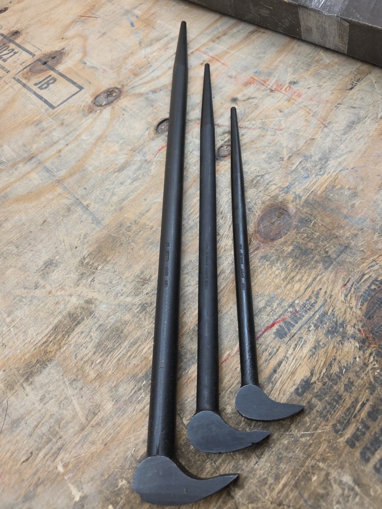 3 Piece Rolling Head Pry Bar Set