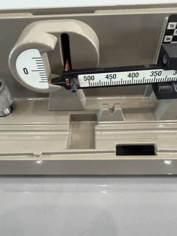 RCBS Reloading Scale 10 • 0 • 5 by Ohaus Mfg.