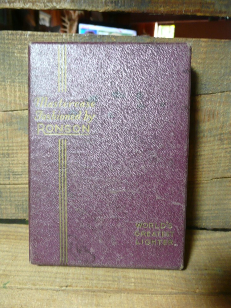 Vintage RONSON Mastercase Lighter with box