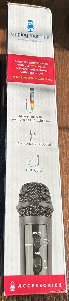 Singing Machine Light Up Multicolor Wired Microphone Synchronized LED Lights NEW