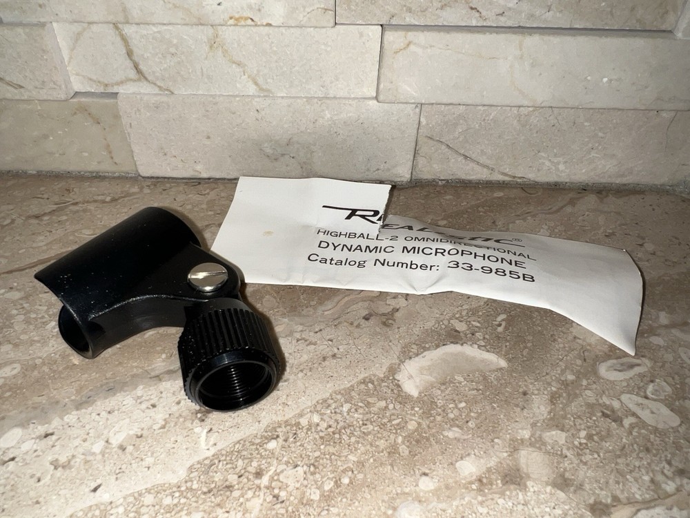 Radio Shack REALISTIC HIGHBALL 2 Dynamic Microphone 33-985B