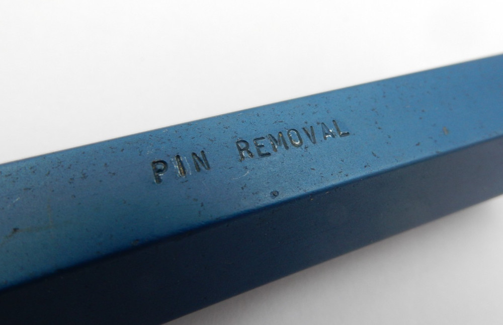 STANDARD BLUE ANODIZED HANDLE CABLE ASSEMBLY PIN REMOVAL TOOL