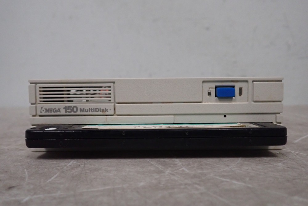 Iomega Beta 150A Removable Disk Storage Drive