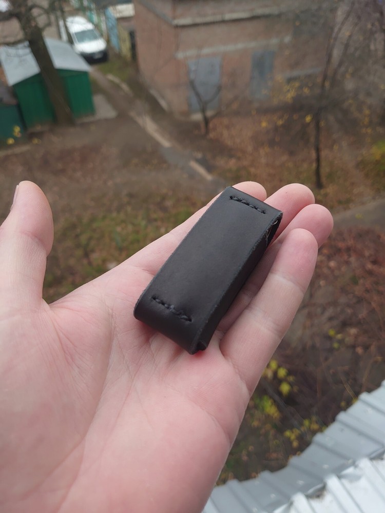 Leather case with belt loop for  Leatherman Micra