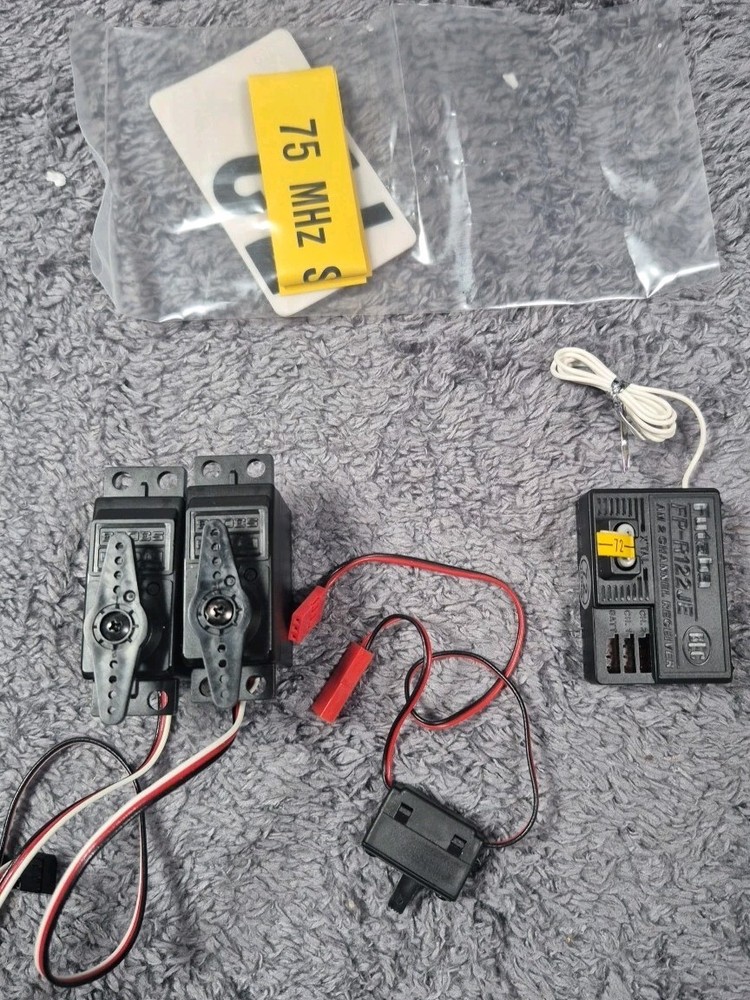 Futaba Attack 2 Controller With 2 Servo S3003 And Receiver Fp-r122je