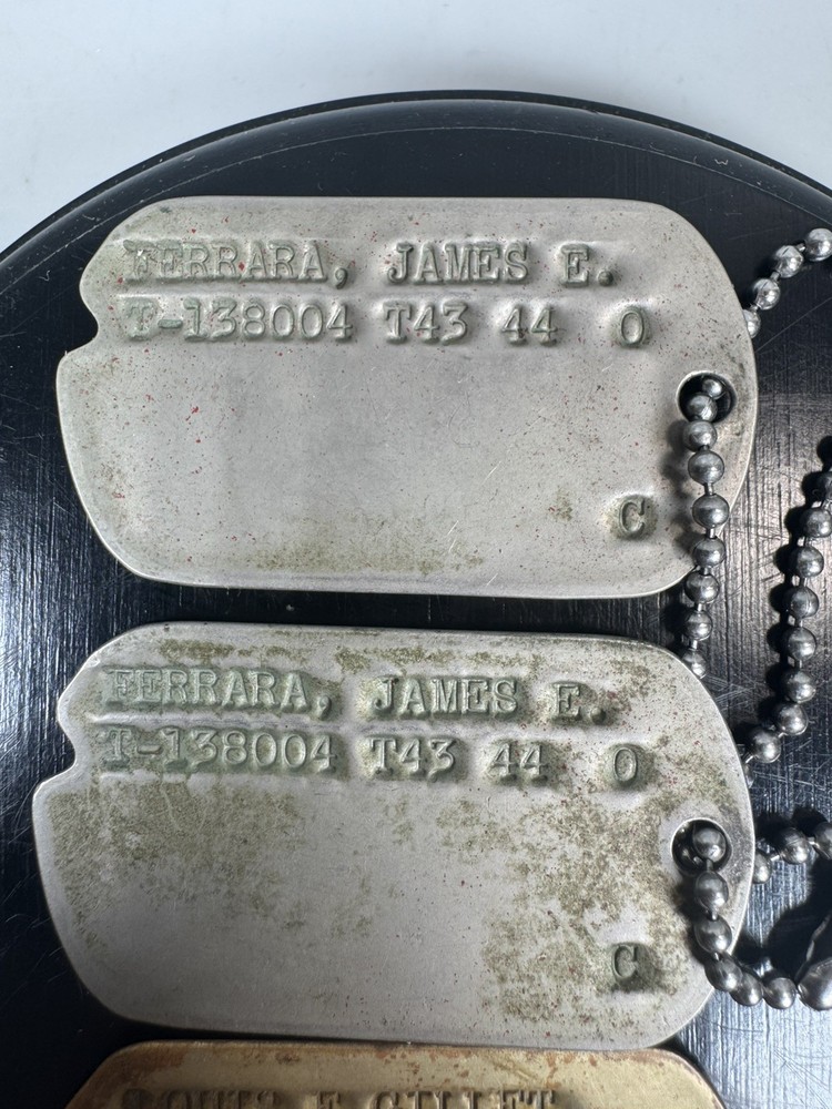WWII US Military Dog Tags Lot 5 Notched T43 Army Navy Named IDs RARE