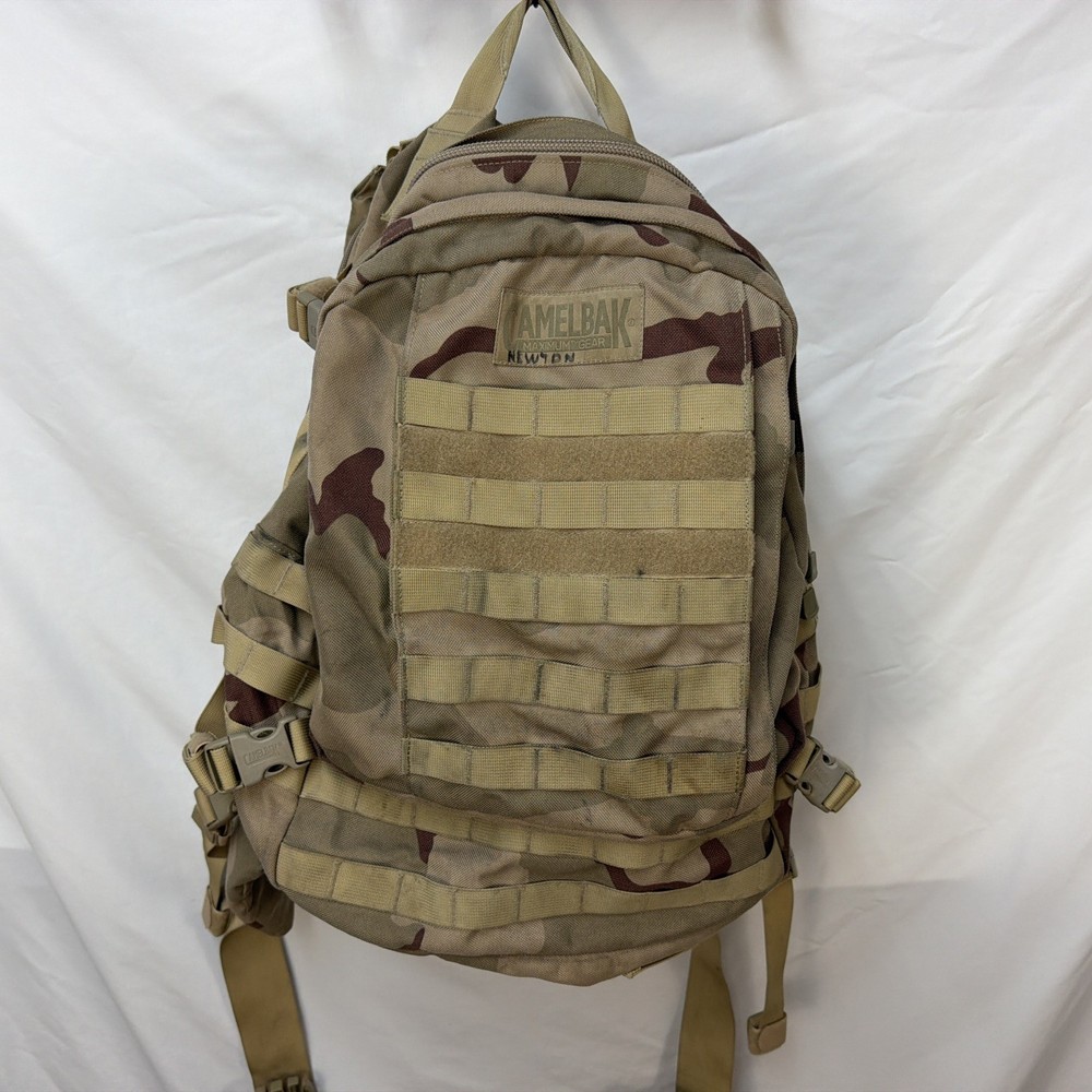 CAMELBAK MAXIMUM GEAR MOTHERLODE DESERT CAMO HYDRATION BACKPACK NO BLADDER