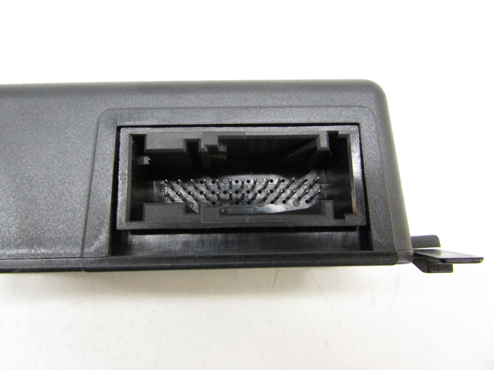 2014 VW JETTA PASSAT INTERNET INTERFACE CONTROL MODULE 561 035 285 OEM 13 14 15