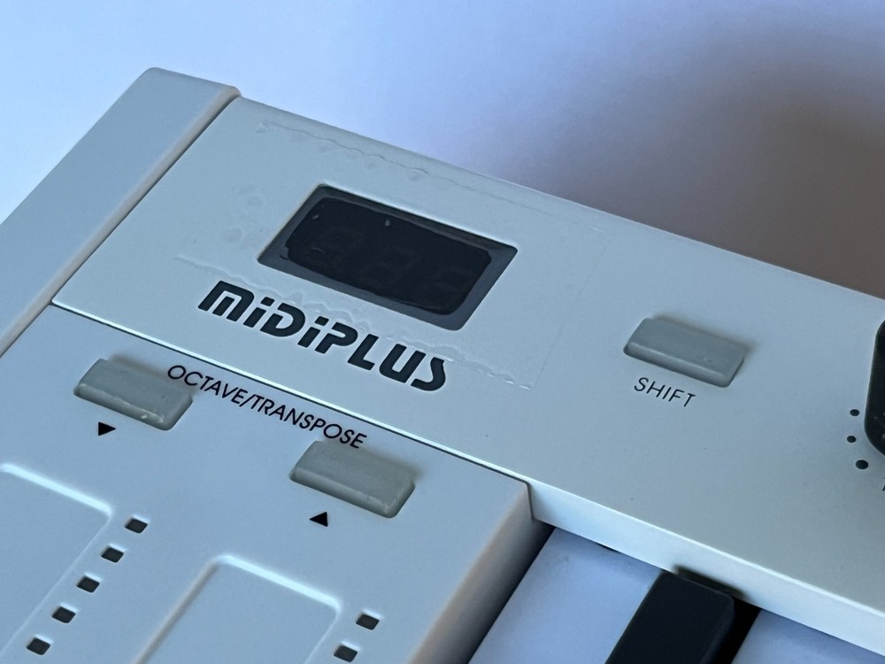 Compact X2 Mini Keyboard Controller 3-Inch in Sleek White Design USB w/ Box