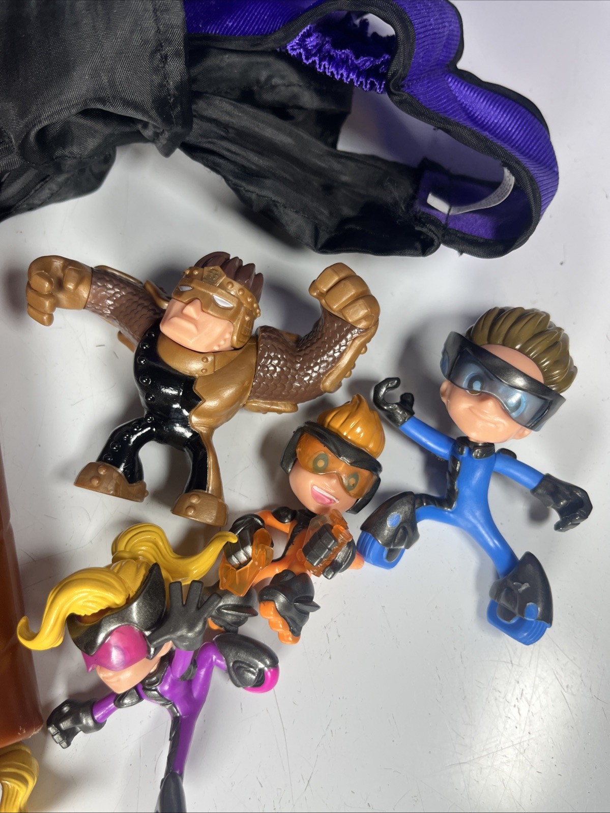 Ninja Kidz Lot Giant Mystery Ball Toy Purple/Red Case Figures Costume Mask Belt