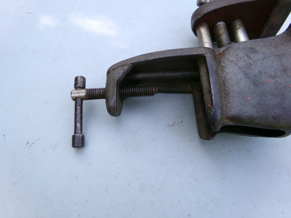 Small 2 1/2" Table Bench Vise Clamp Vintage