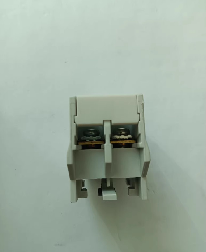 1PC NEW LS Auxiliary contact AU-2 2NC #LL