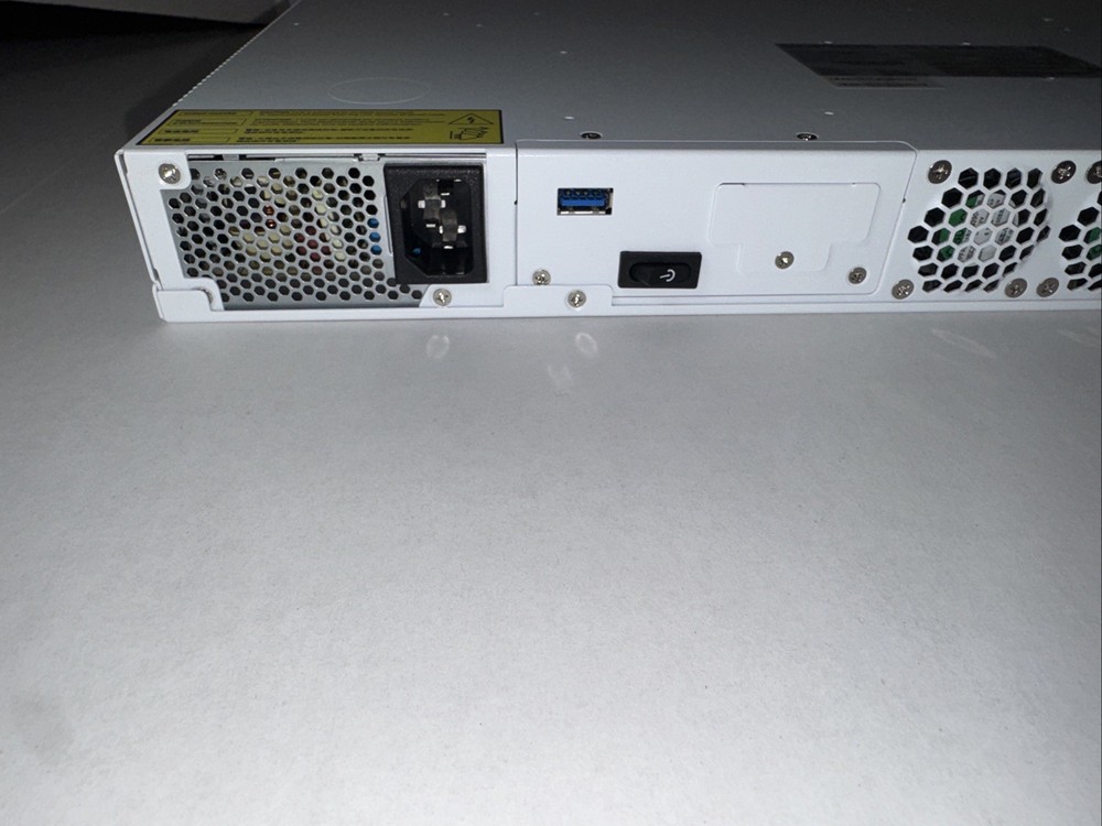 SOPHOS XGS 2300 Network Security Firewall - All Tested Working Read Below