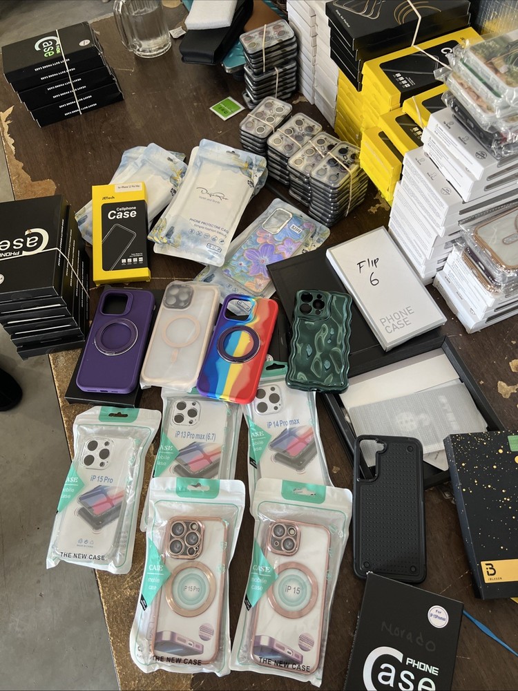 Mix Cases Lot