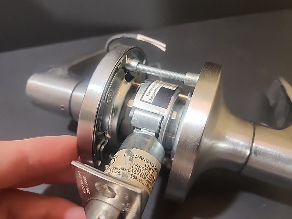 Yale Electrically Controlled Single Point Electronic Locks