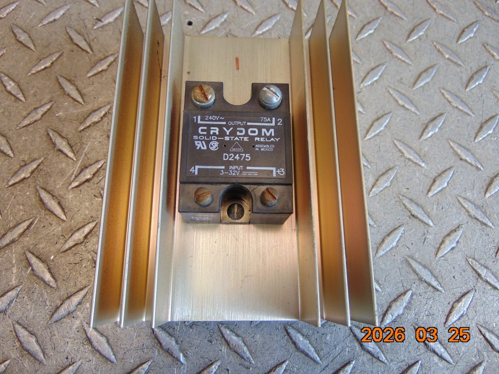 CRYDOM D2475 SOLID STATE RELAY