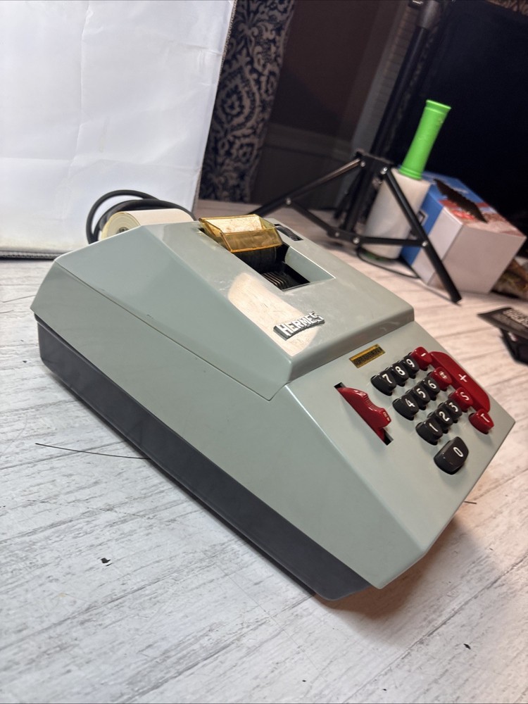 Hermes Precisa Adding Machine Green