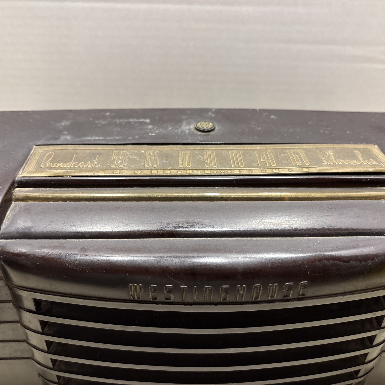 Westinghouse Classic Tube Type Radio M# H-247 Radio Parts/Repair.Read Details