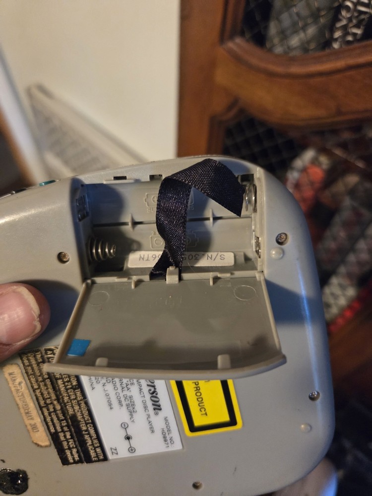 Emerson portable compact disc player, model number HD9971