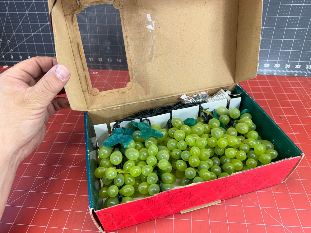 Kurt S. Adler Grape String Lights 100 Micro Bulbs Green 5 Clusters