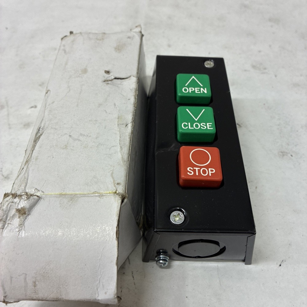 Metal Three Button Interior Wall Surface Mount Control Station