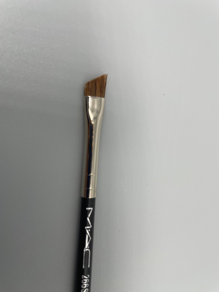 MAC 266SH SYNTHETIC Small Angle Brush. NEW AUTHENTIC