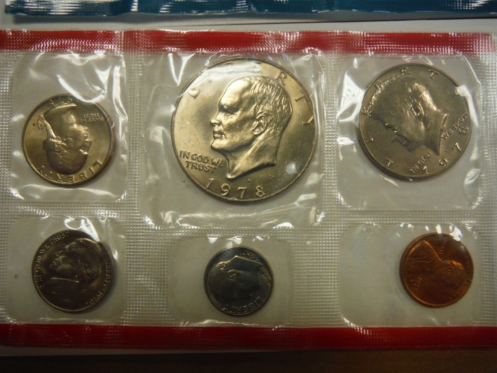 1978 P+D UNC. Mint Set, Includes 2 Ike Dollars, Open Envelope *FC3B