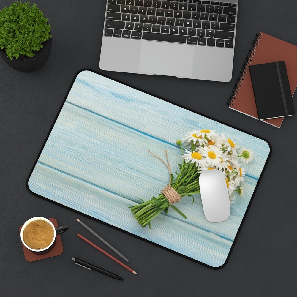 Daisy Desk Mat