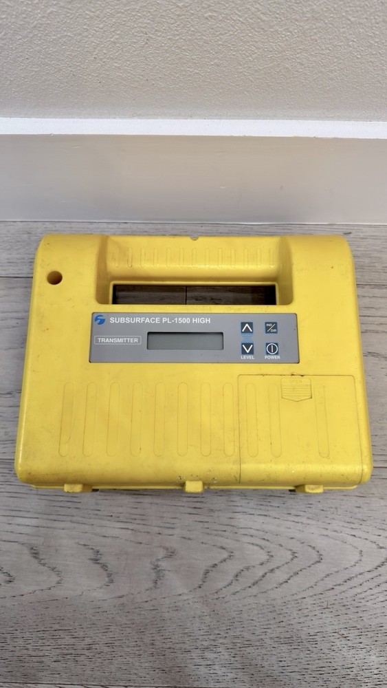 SubSurface Instruments PL-1500 Pipe and Cable Locator with Case