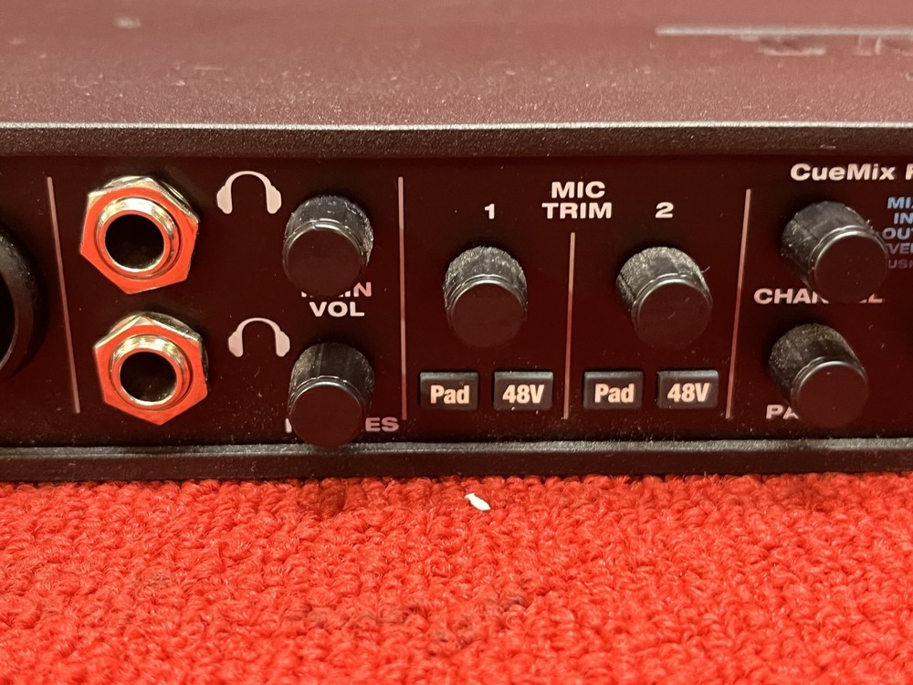 Used MOTU 828x Digital Audio Interface Thunderbolt Technology Good Condition