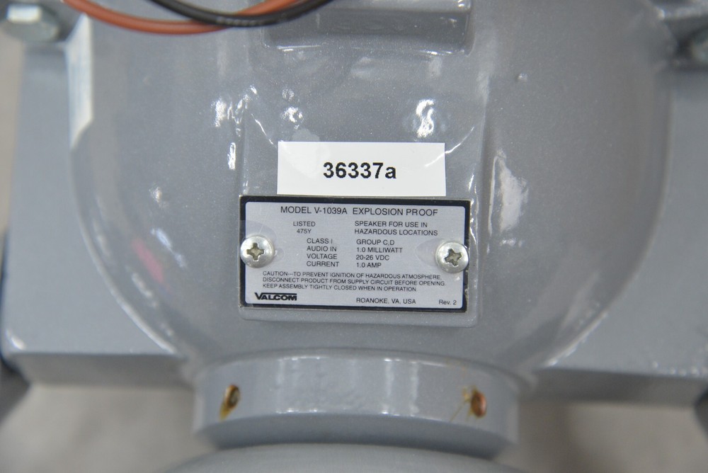 Valcom V-1039A 7W/1 Way Explosion Proof Paging Horn/Amplifier Assembly & Bracket