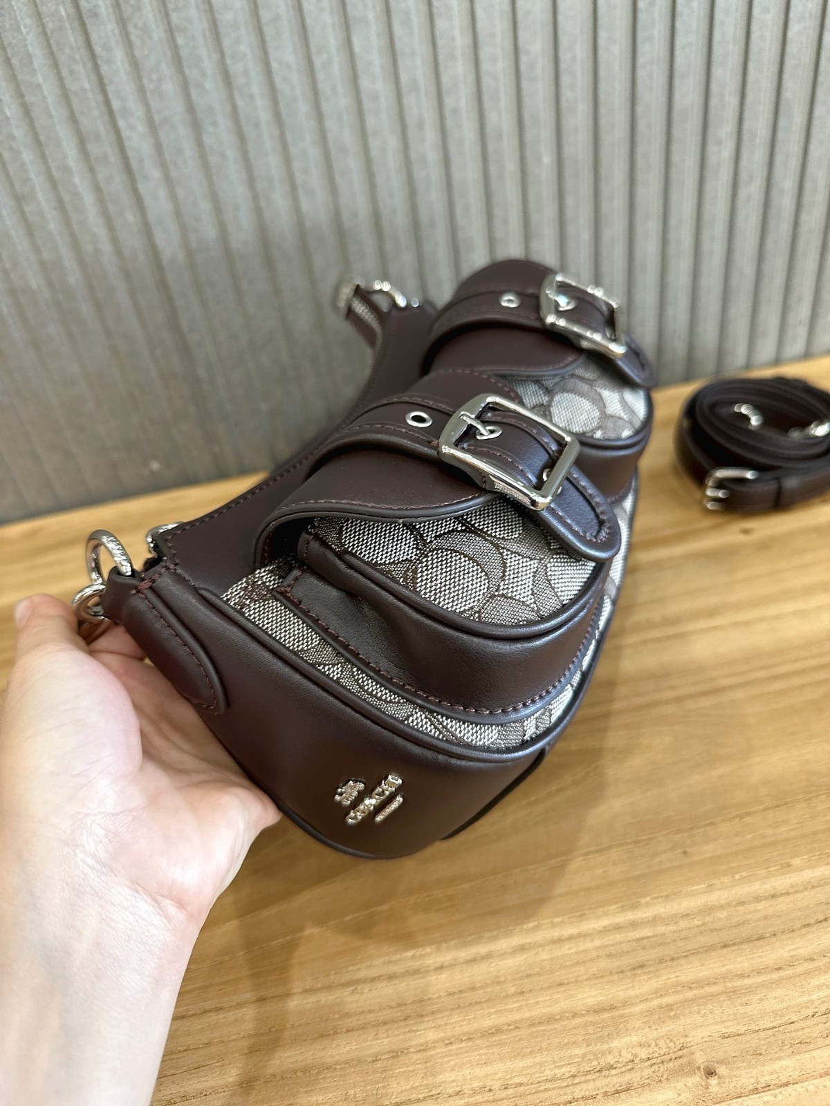 COACH CBJ00 Ashton Bag In Signature Jacquard Oak/Maple Outlet NEW Free shipping