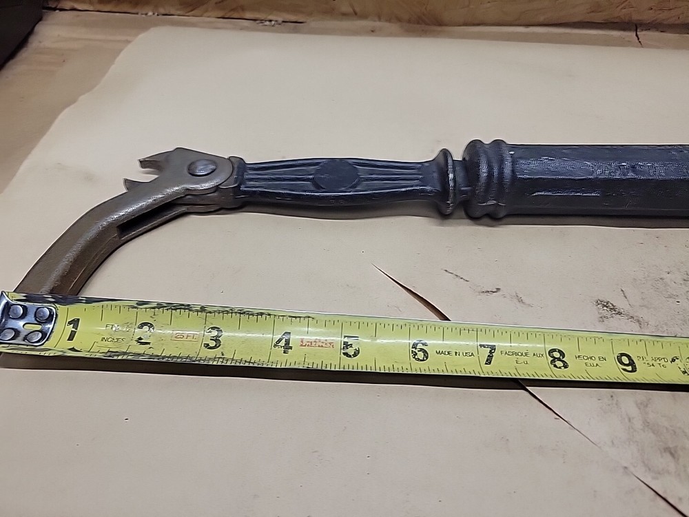 Vintage Crescent No. 56 Suregrip Nail Puller Tool VGC, Extends