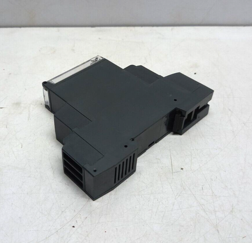 Schneider Telemecanique RE17RAMU On Delay Timer