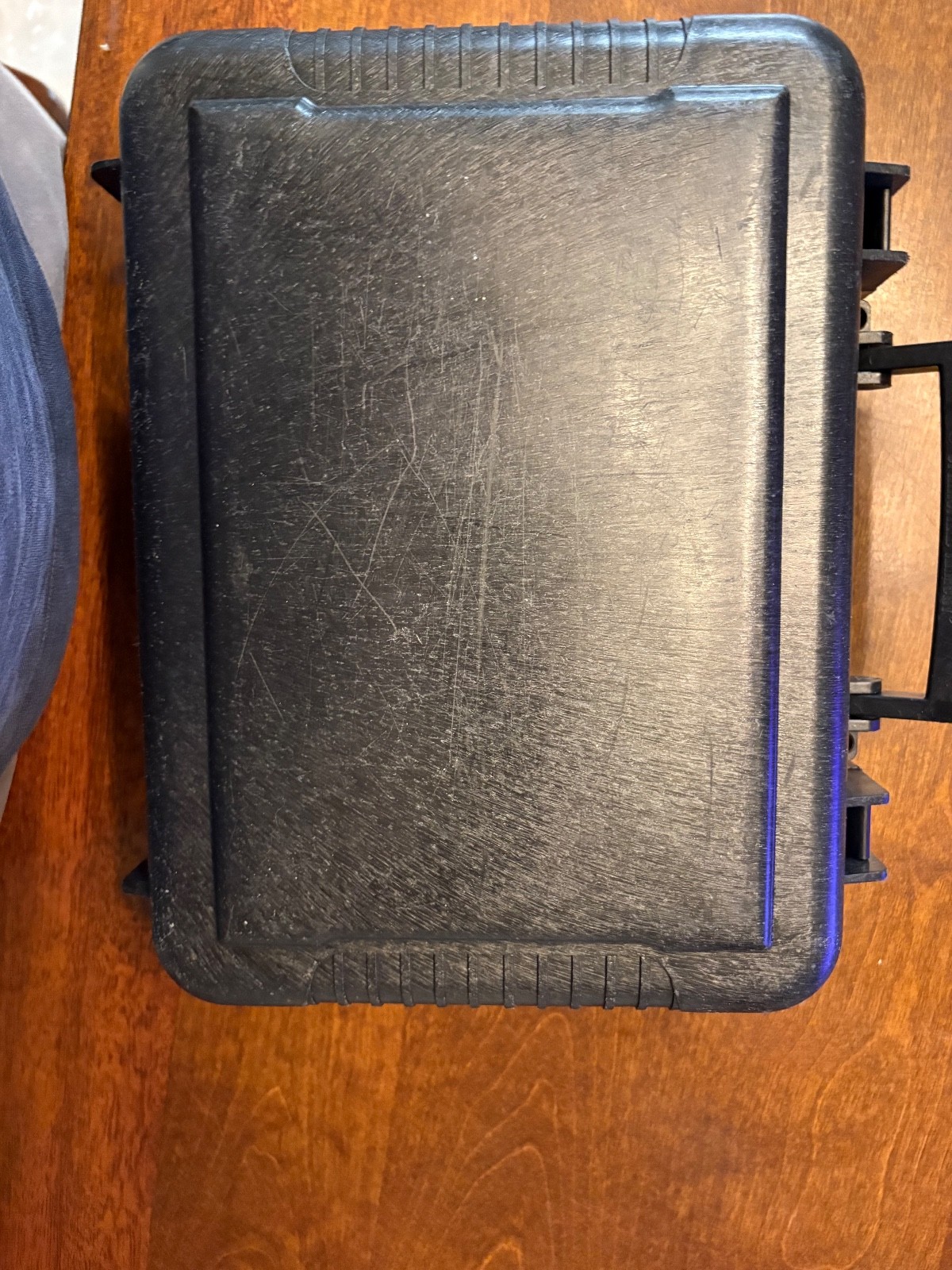 Springfield XDM Series Black Pistol & 2 Magazine OEM Hard Lockable Gun Case